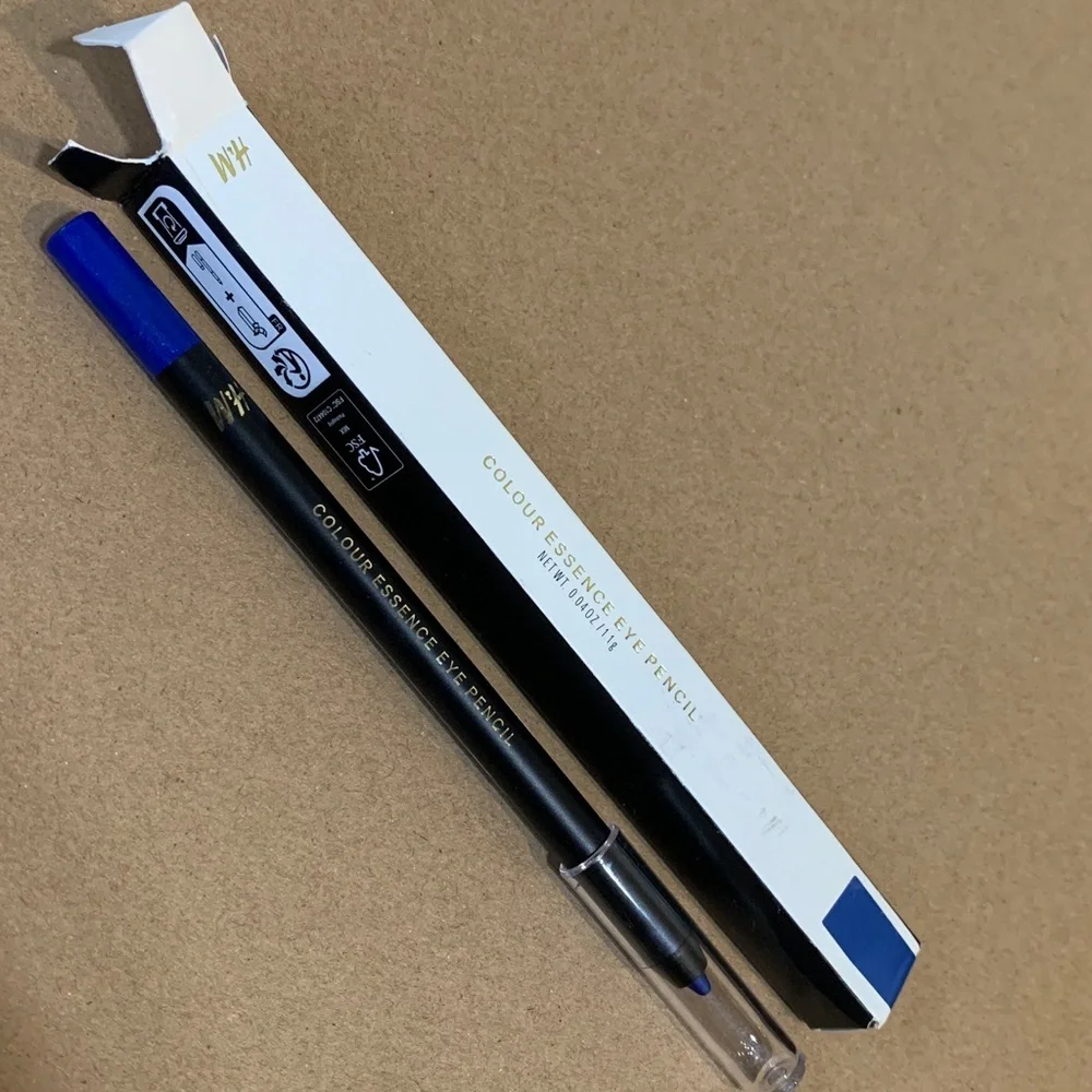 H&M Colour Essence Eye Pencil in color Blue 'into the blue'
